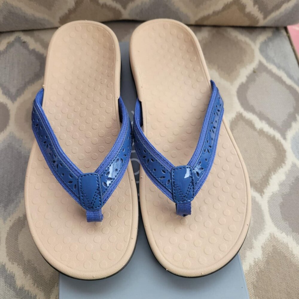 Vionic Sandals Brand New with Original Box Size 9